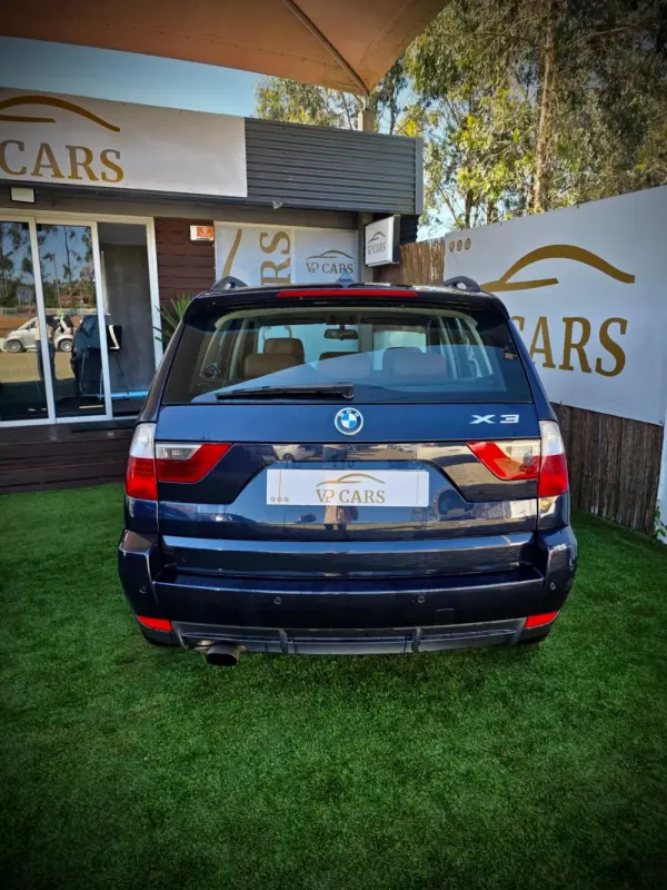 BMW X3 2.0 d 5
