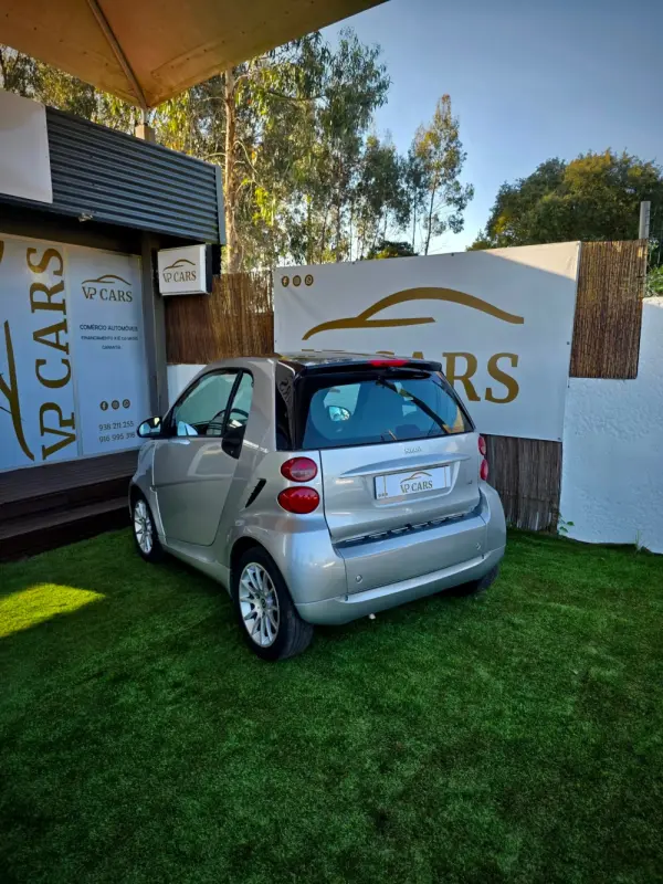 Smart ForTwo Coupé Outro 4