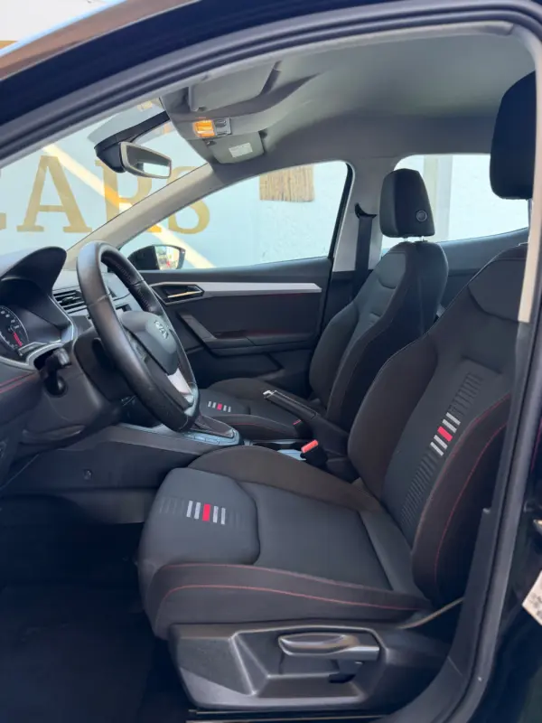 SEAT Ibiza FR 28