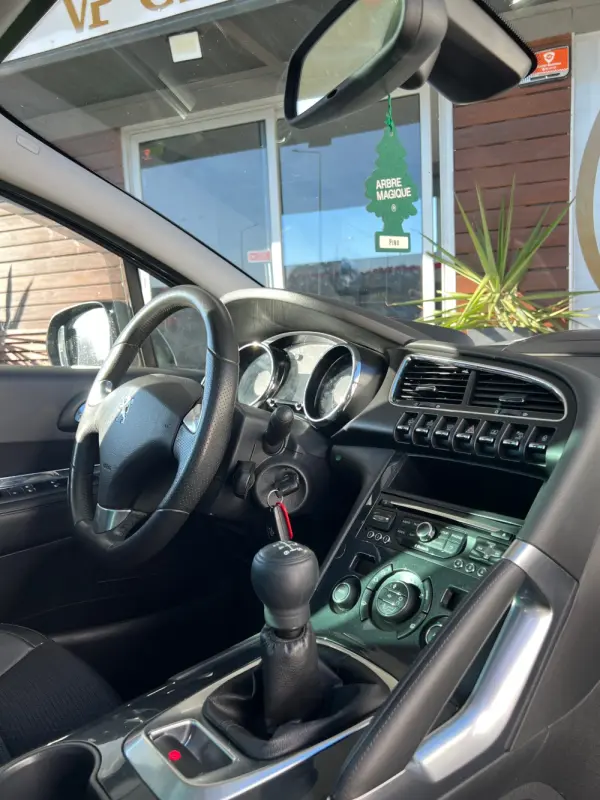 Peugeot 3008 1.2 PureTech Access 10