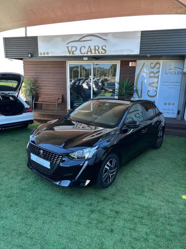 Peugeot 208 1.2 PureTech Allure Pack EAT8 5