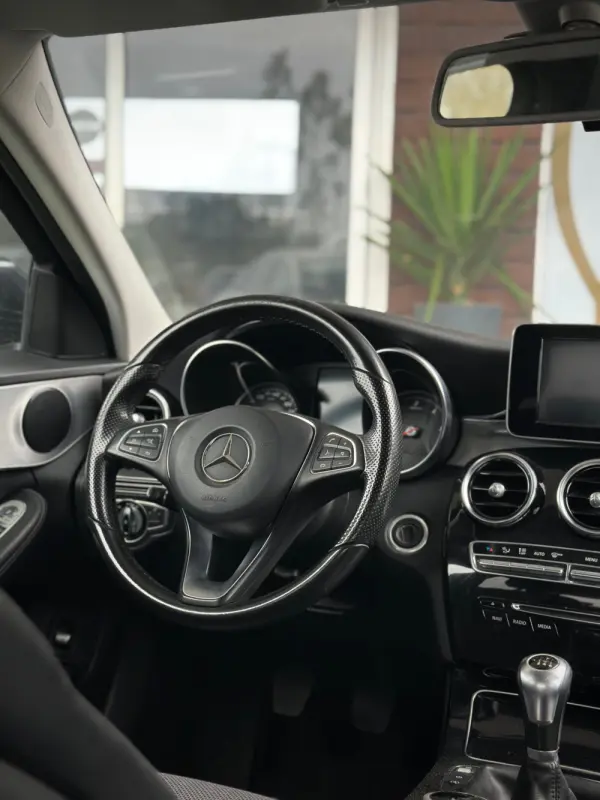 Mercedes-Benz C 200 d AMG Line 11
