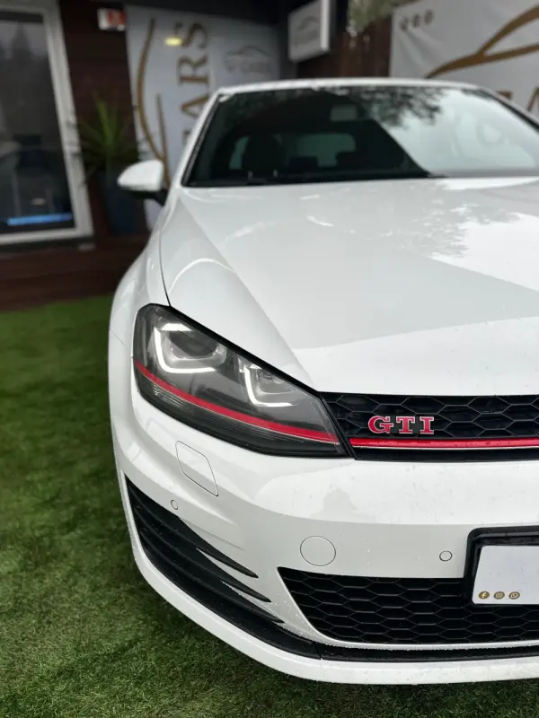 Volkswagen Golf 2.0 TSi GTi DSG Performance 5