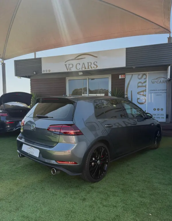 Volkswagen Golf 2.0 TSI GTI DSG Performance 9