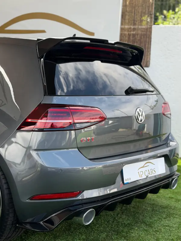 Volkswagen Golf 2.0 TSI GTI DSG Performance 13