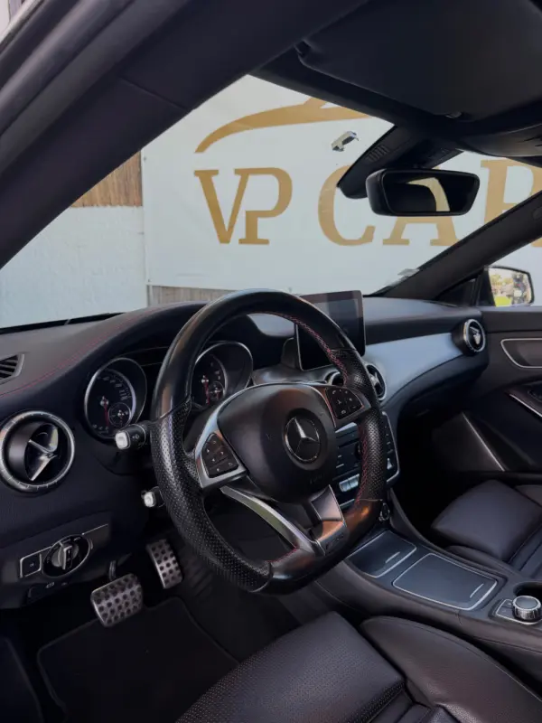 Mercedes-Benz CLA 200 d  7G-DCT AMG Line 20