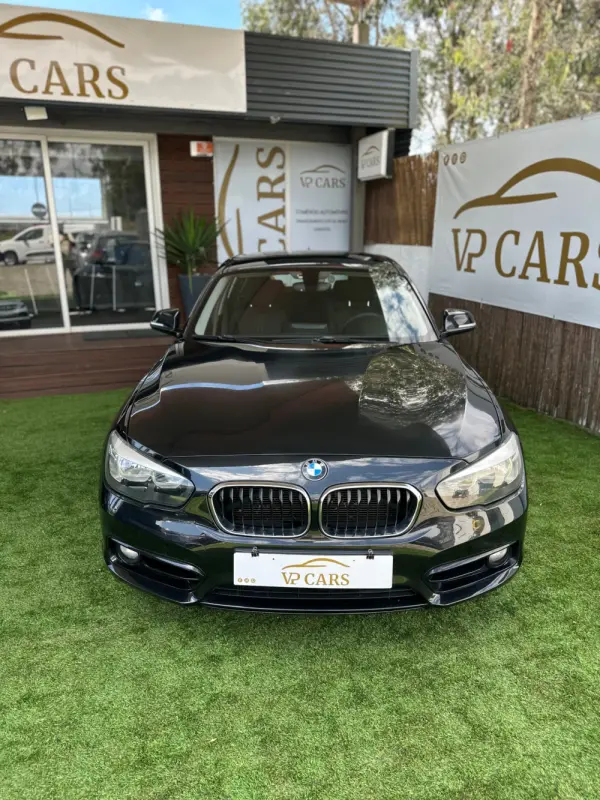 BMW 116 d Line Sport 2
