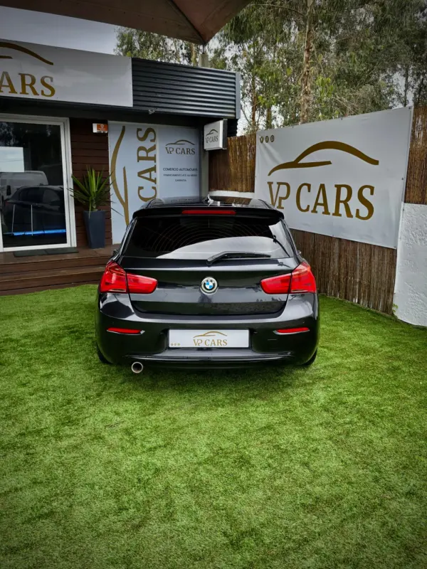 BMW 116 d EfficientDynamics 6