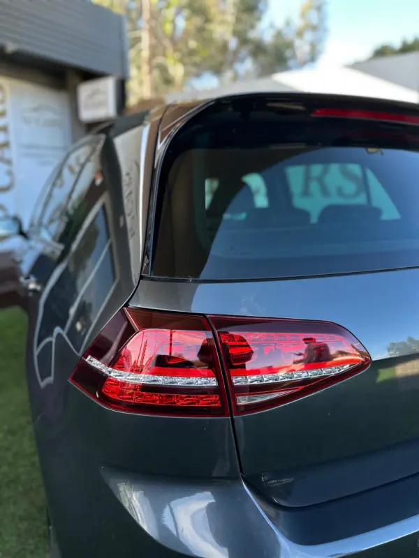 Volkswagen Golf 2.0 TSi GTi DSG Performance 11