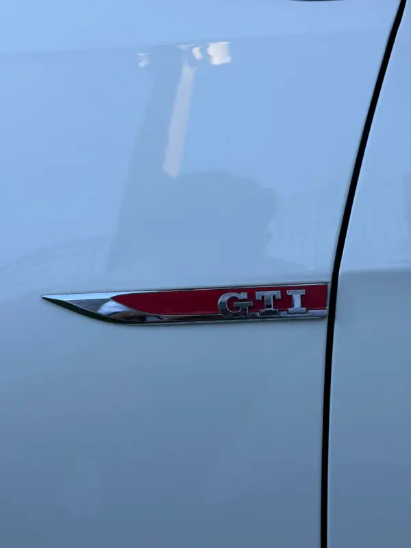 Volkswagen Golf 2.0 TSI GTI DSG Performance 15