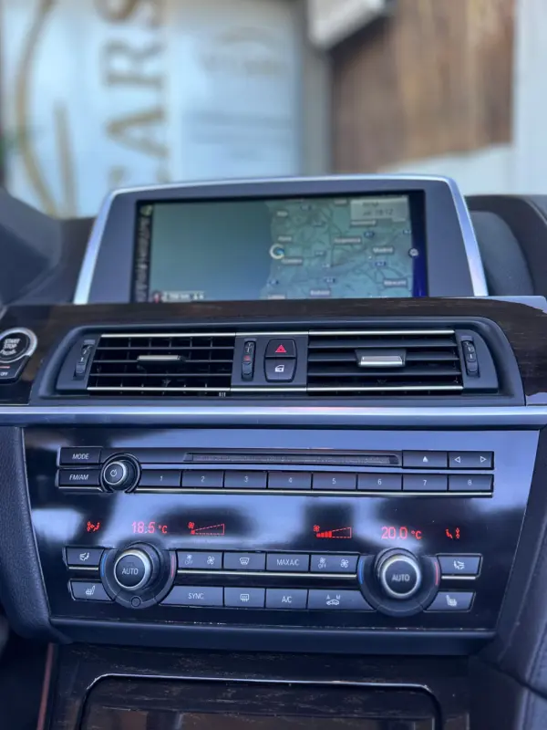 BMW 640 i Pack M 28