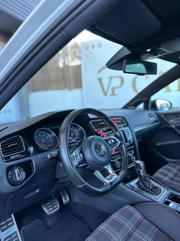 Volkswagen Golf 2.0 TSi GTi DSG Performance 22