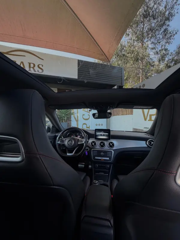 Mercedes-Benz CLA 200 d  7G-DCT AMG Line 24