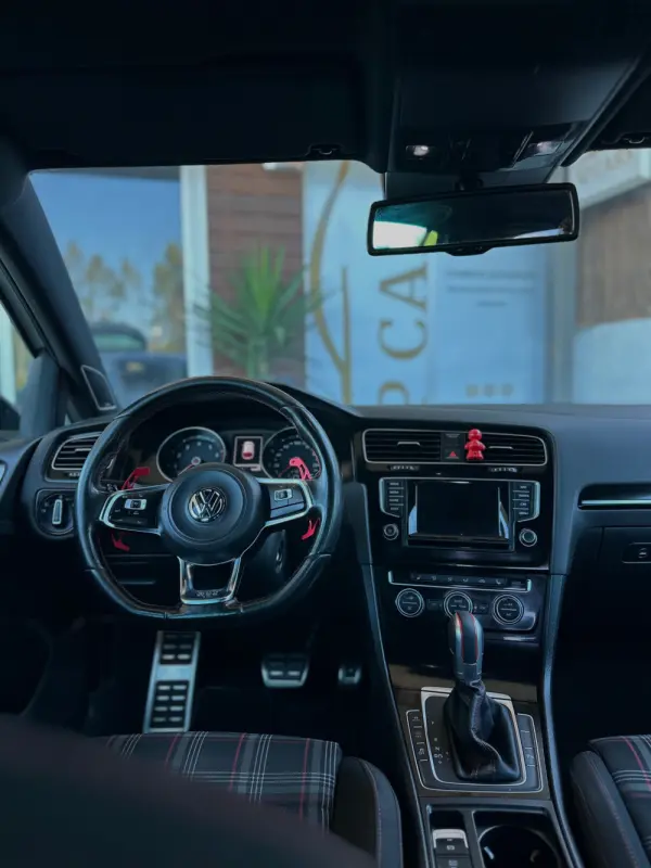 Volkswagen Golf 2.0 TSi GTi DSG Performance 17