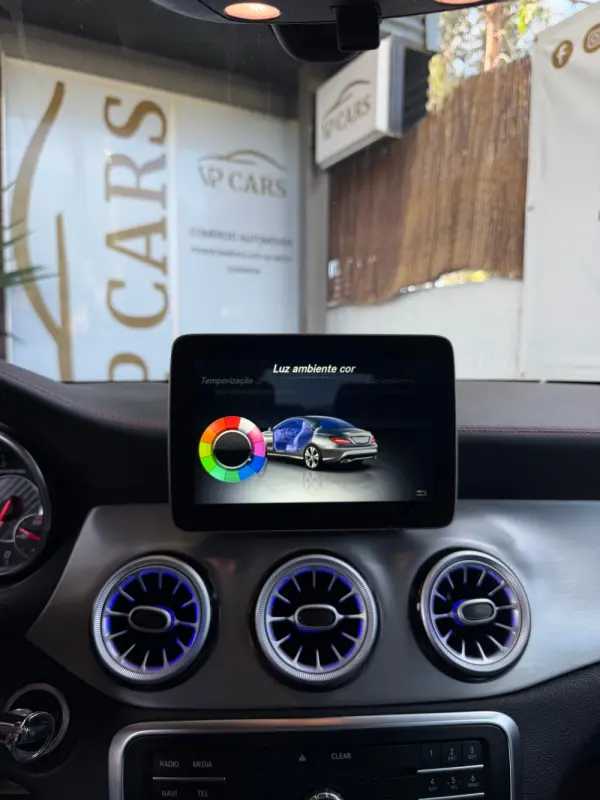 Mercedes-Benz CLA 45 AMG 4Matic Speedshift 7G-DCT Night Edition 32