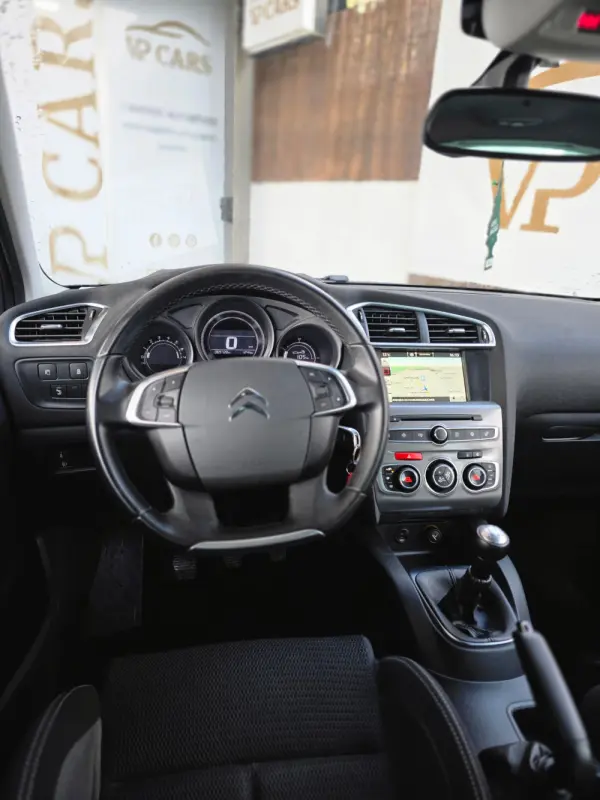 Citroën C4 1.2 PureTech Feel 12