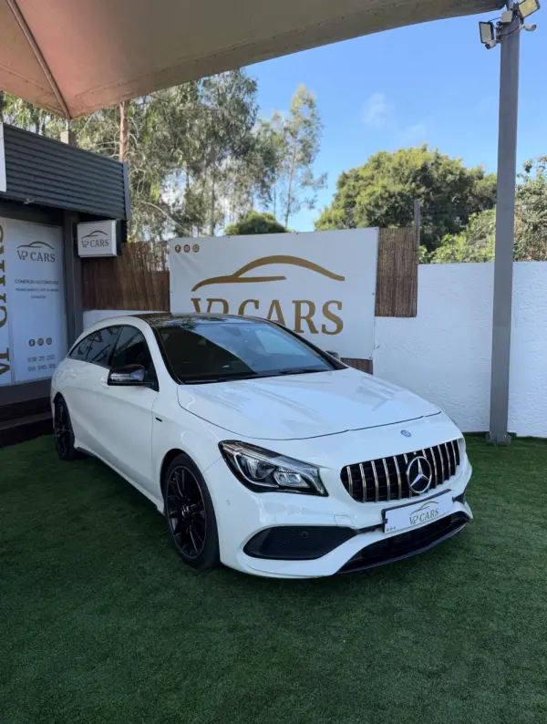Mercedes-Benz CLA 200 d  7G-DCT AMG Line 2