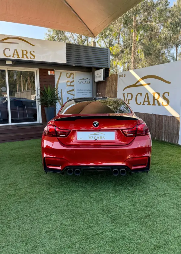 BMW M4 DKG 9