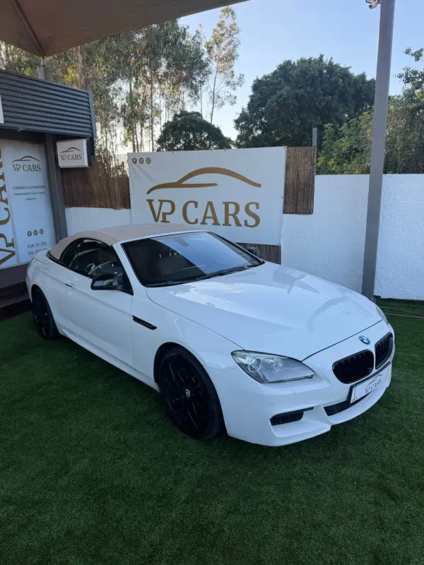 BMW 640 i Pack M 8
