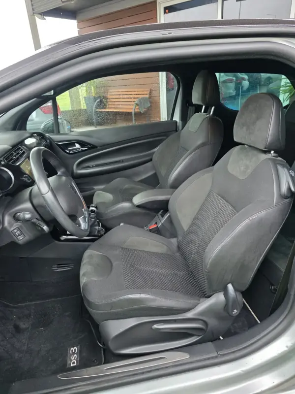 Citroën DS3 10