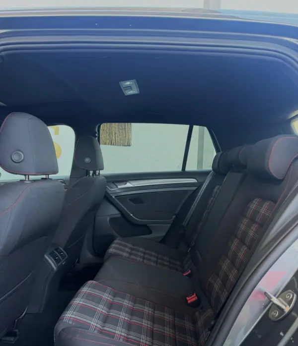 Volkswagen Golf 2.0 TSI GTI DSG Performance 24