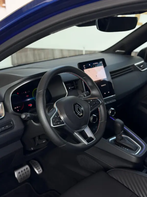 Renault Clio E-Tech Hybrind - Esprit Alpine 13