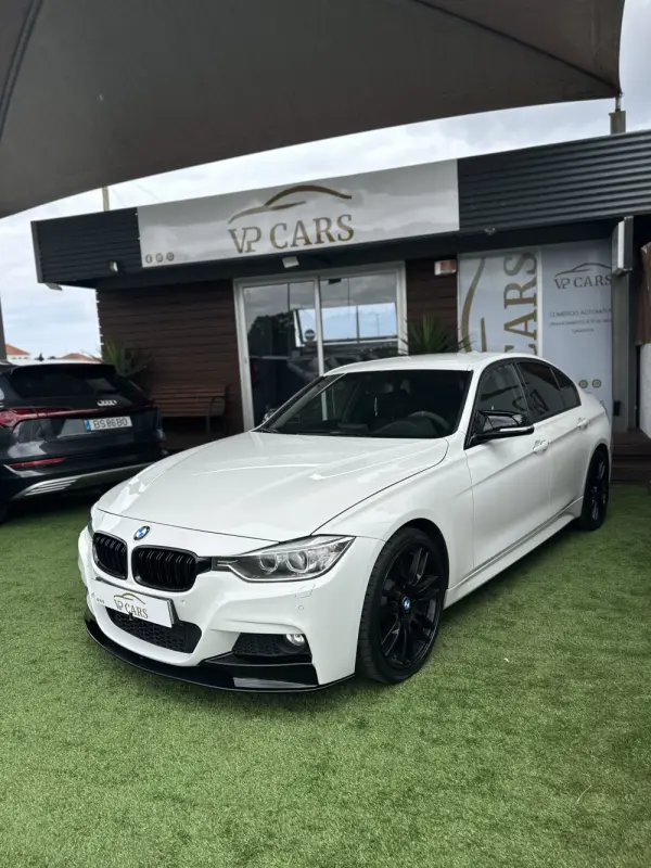 BMW 318 d Pack M 5