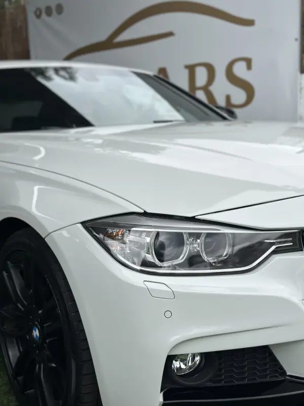 BMW 318 d Pack M 6