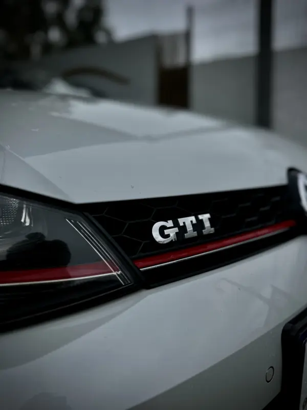 Volkswagen Golf 2.0 TSi GTi DSG 4