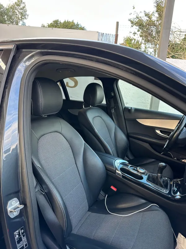 Mercedes-Benz C 200 d AMG Line 11