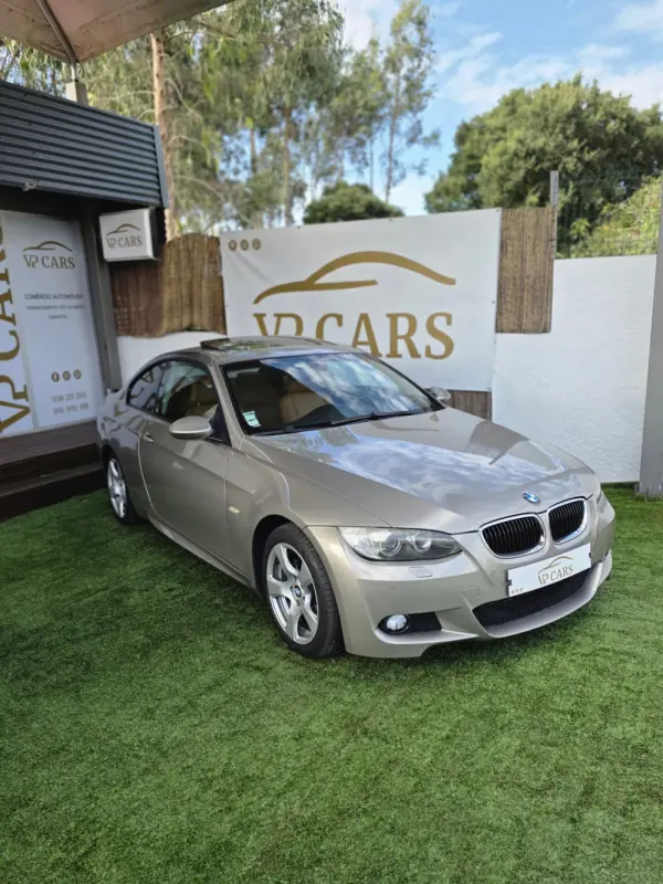 BMW 320 Pack M 3