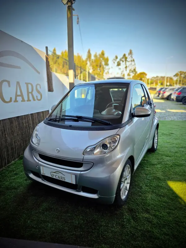 Smart ForTwo Coupé Outro 3