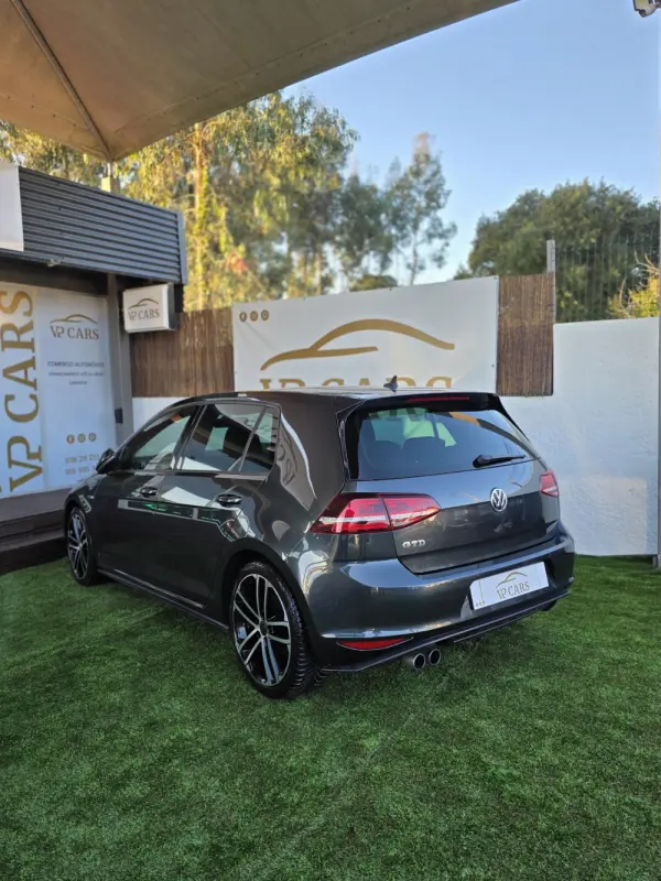 Volkswagen Golf 2.0 TDi GTD 6
