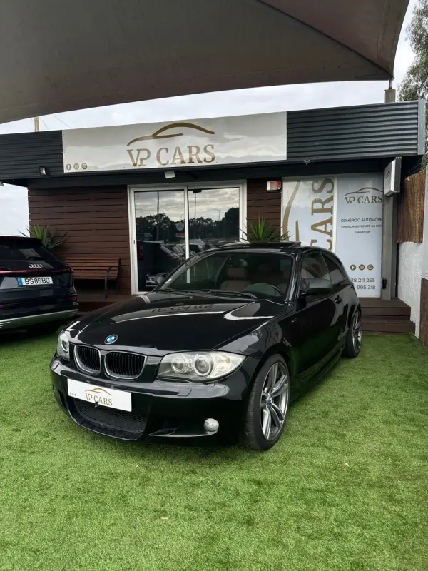 BMW 118 d Pack M 4