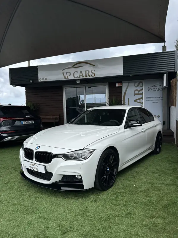 BMW 318 d Pack M 4