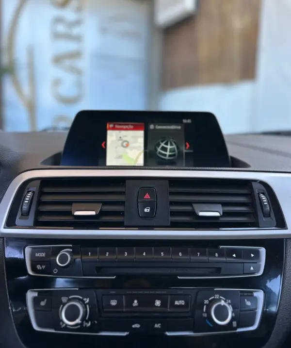 BMW 116 d Aut. M Sport 10
