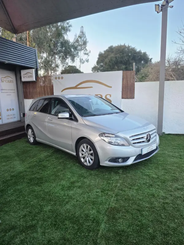 Mercedes-Benz B 200 Outro 4