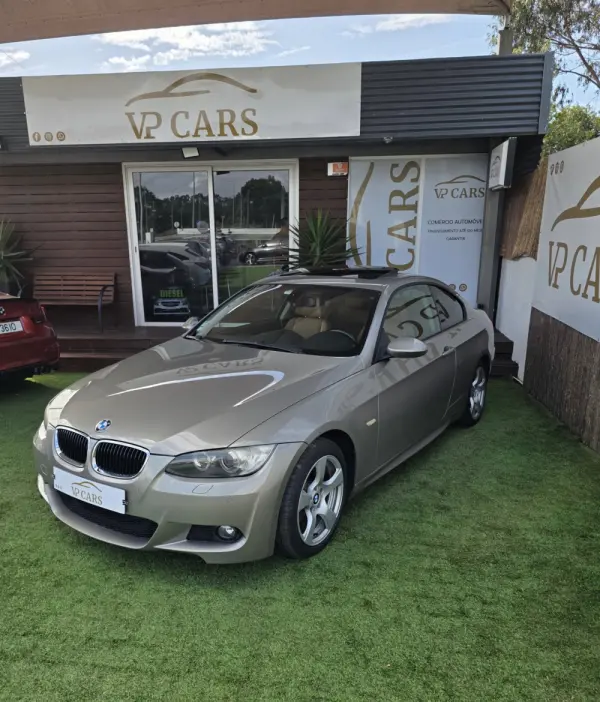 BMW 320 Pack M 5