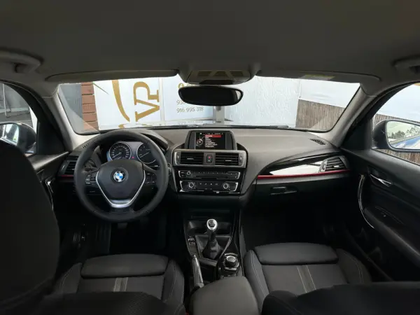BMW 116 d Line Sport 13