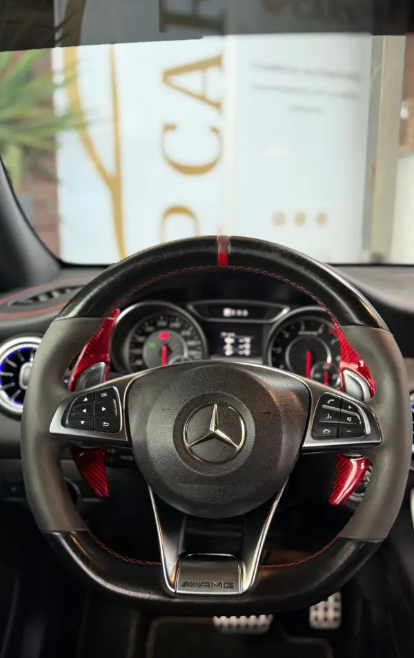 Mercedes-Benz CLA 45 AMG 4Matic Speedshift 7G-DCT Night Edition 24