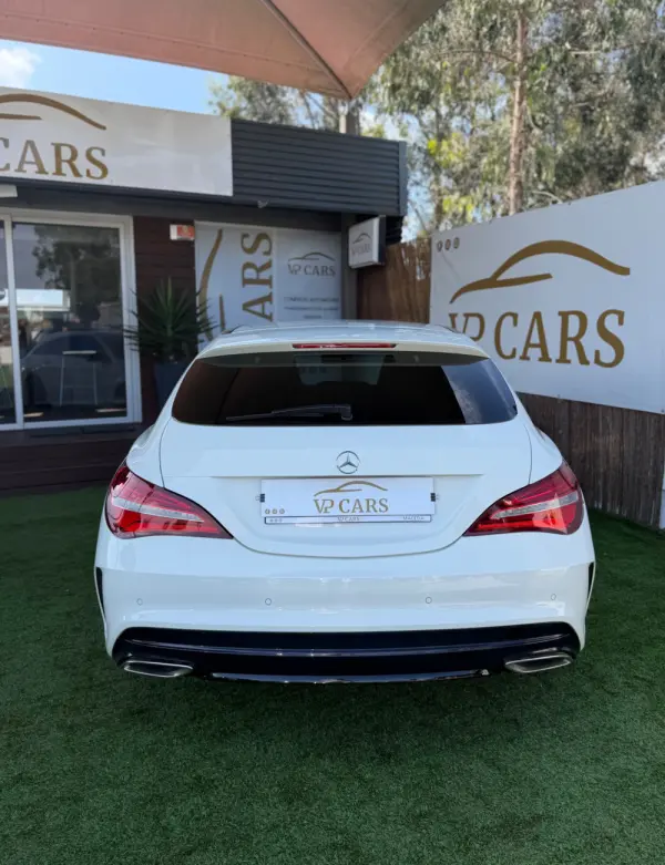 Mercedes-Benz CLA 200 d  7G-DCT AMG Line 7