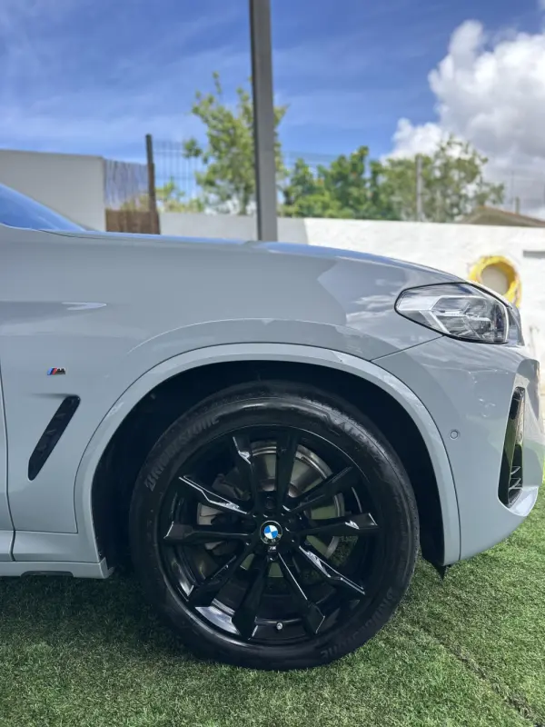 BMW X4 20 d xDrive xLine Pack M Auto 9