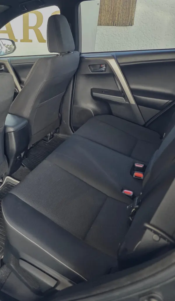 Toyota RAV4 15