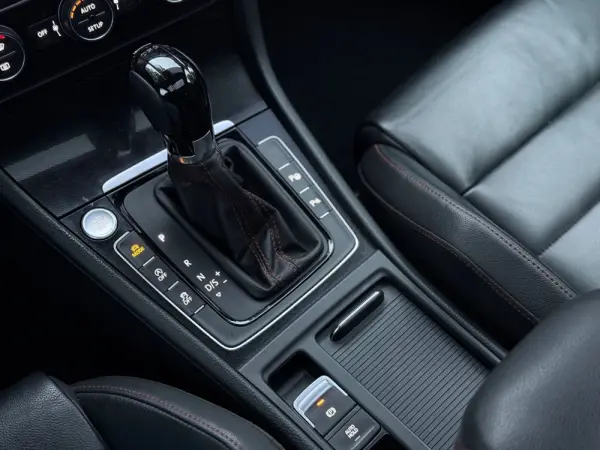 Volkswagen Golf 2.0 TSi GTi DSG Performance 20