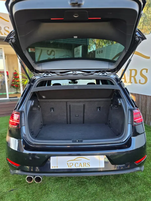 Volkswagen Golf 2.0 TDi GTD DSG 11
