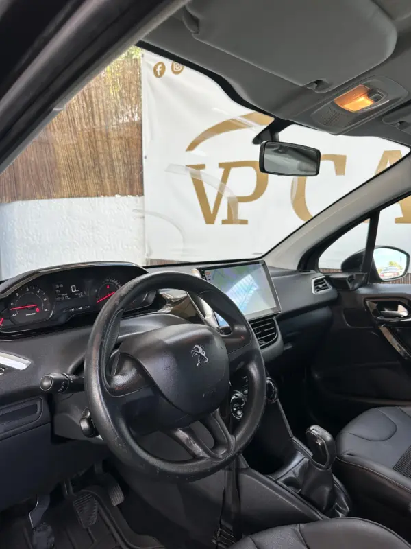 Peugeot 208 20