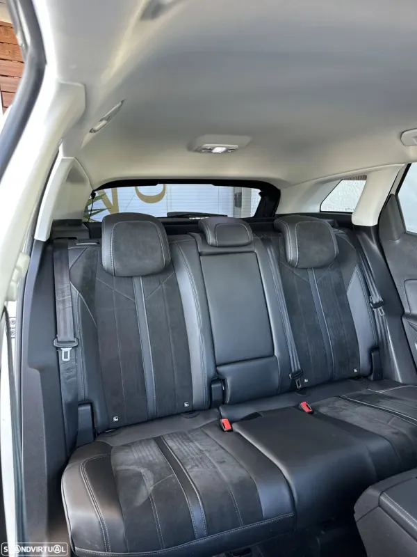 Peugeot 3008 Outro 10