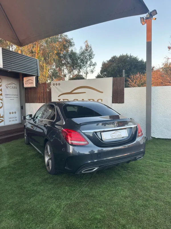 Mercedes-Benz C 200 d AMG Line 7