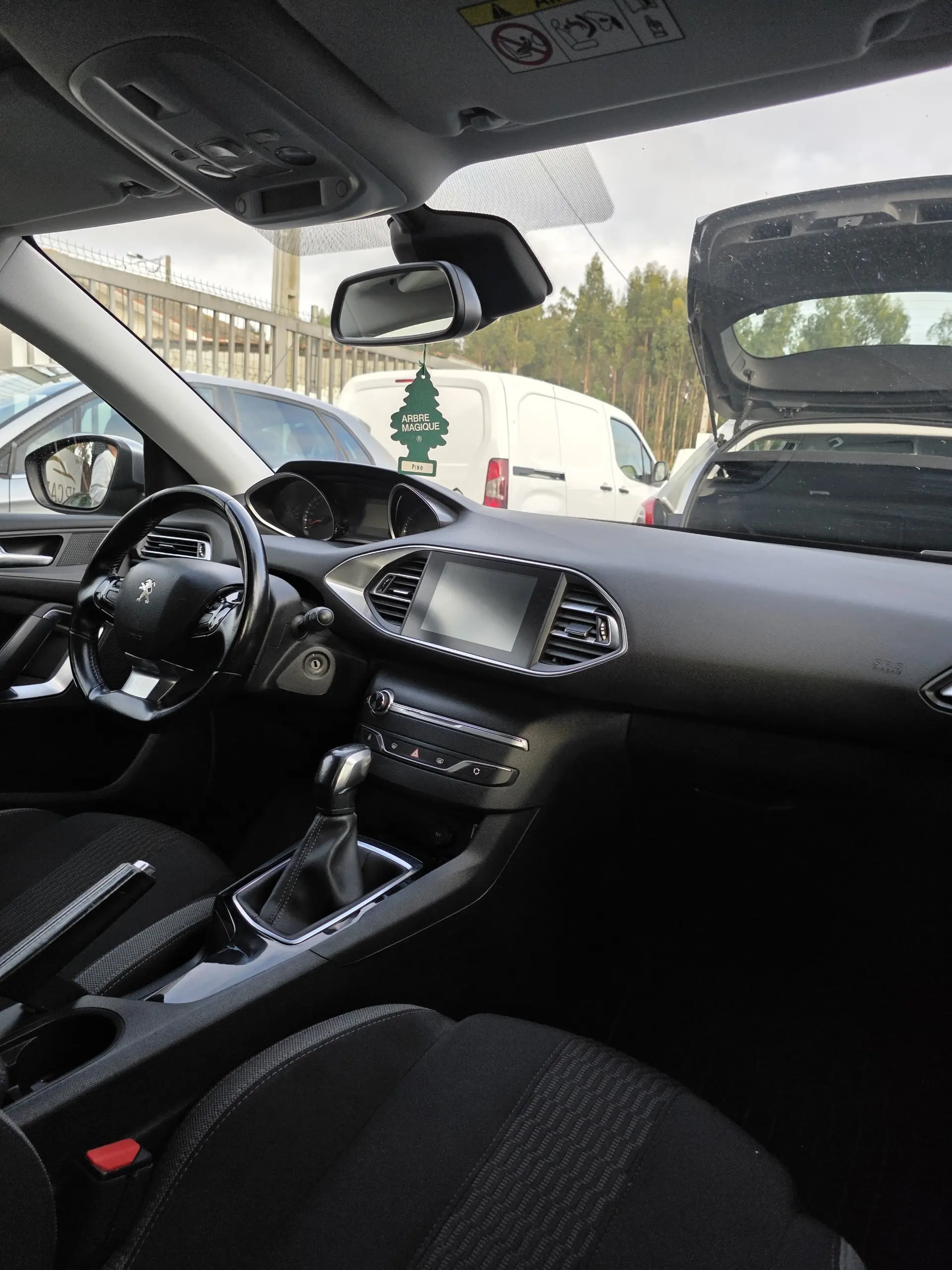 Peugeot 308 1.2 PureTech Style 12