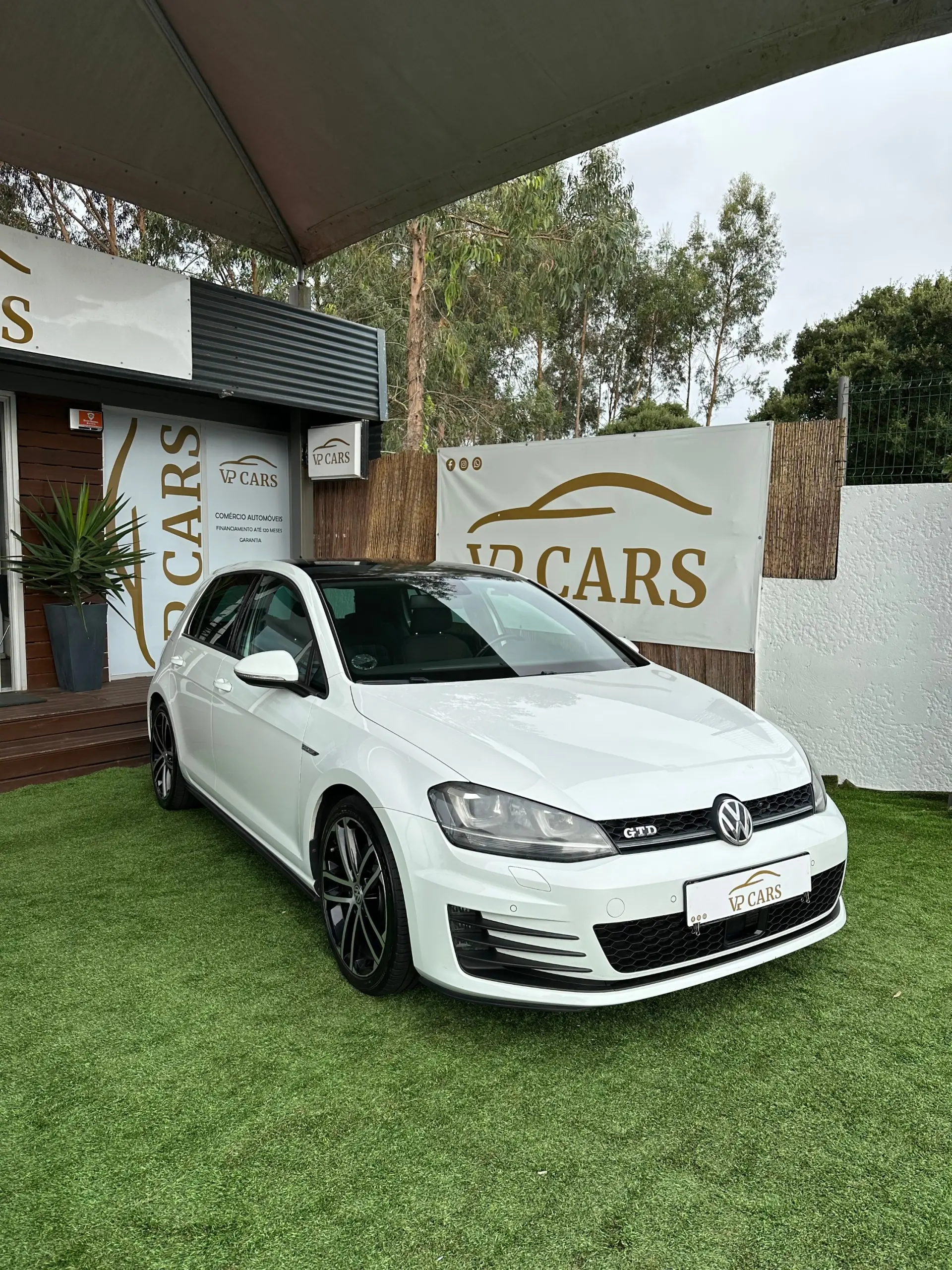 Volkswagen Golf 2.0 TDi GTD DSG 2